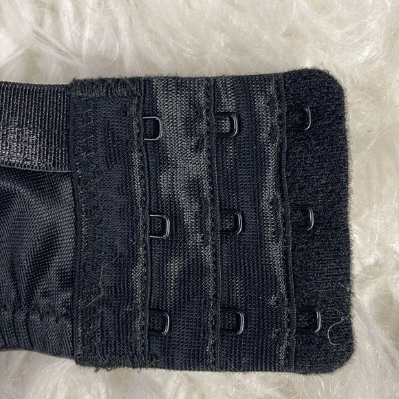 Avenue Body Bra Back 3 Hook Closure Umderwire Size 46B, Black - Picture 8 of 11